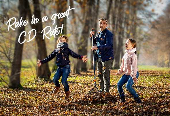 Family jumping in the leaves